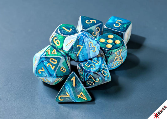 Chessex Lab Dice 10 Set: Gemini - Green-Teal/gold (8)
